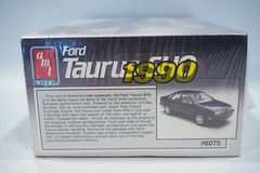 AMT Vintage 1990 Ford Taurus SHO Sedan 1/25 Model Kit BRAND NEW SEALED RoboCop