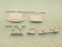 Revell 49 Mercury RADIATOR ASSEMBLY TANK SUPPORT HORNS HOSE from 1:25 Model Kit