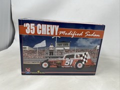AMT Ertl ’35 Chevy Modified Sedan Plastic Model Kit 21603P NEW SEALED