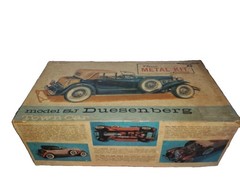 Vintage Hubley SJ Duesenberg TownCar Classic Metal Model Car Kit