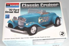 MONOGRAM “CLASSIC CRUISER” 32 FORD STREET ROD 1/24 #85-0882 New Open Box