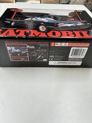 1/25 SCALE POLAR LIGHTS 1966 BATMOBILE BLACK SNAP MODEL KIT #POL824-SEALED