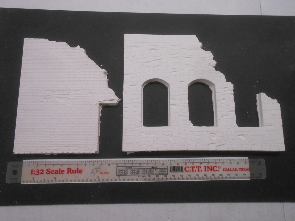 1/35 Diorama Accessories Ruins Building Wall kit Castings Rubble Great Detail