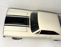 1970 Plymouth GTX Cream Color 1:25 Kit Built Model Car