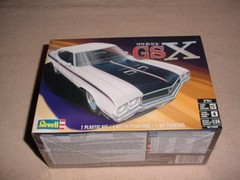Revell 1970 Buick GSX , 1:24 , Model Kit # 85-4522 (NISB)