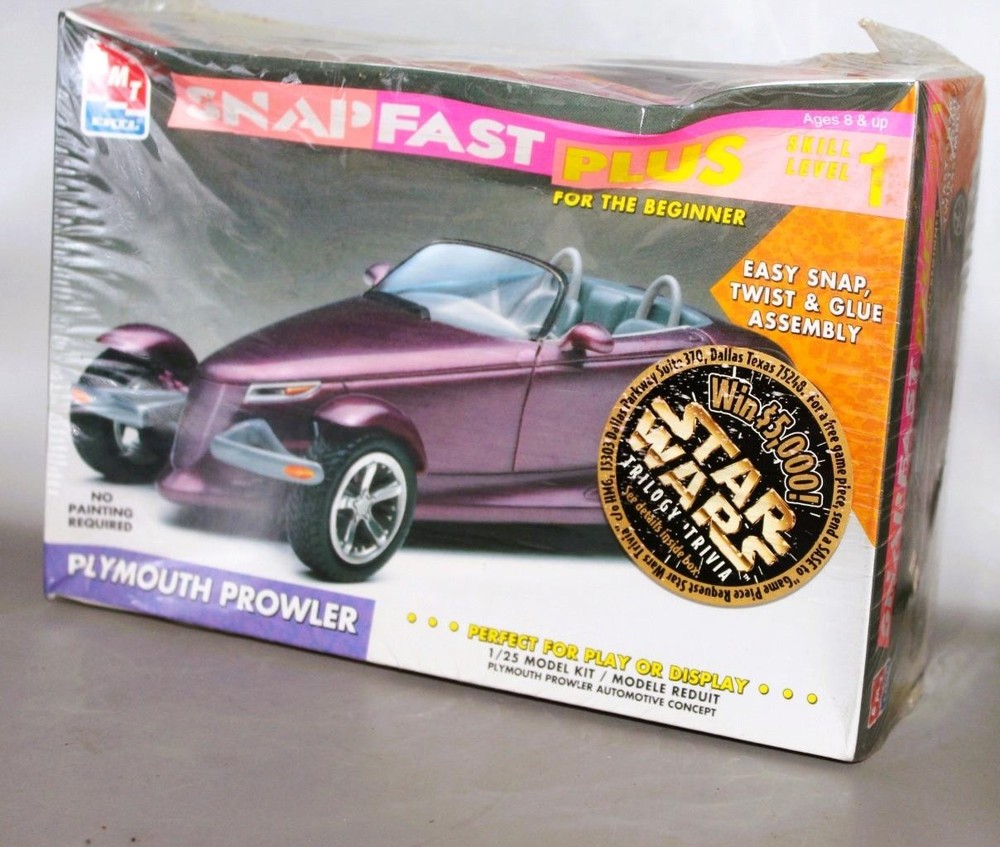 1994 AMT ERTL Models Kit #8284 1:25 SNAPFAST Plus Plymouth Prowler – Sealed