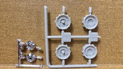 1967 Ford F-100 4 WD RIMS & HOLE IN CENTER CAPS 1:25 Moebius NEW Model PARTS