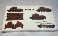 Prestige Series 1/72 T-34/76 Model Kit # 6208 “Russian Tank” Aurora ESCI Sealed
