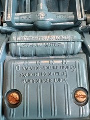 AMT 1965 FORD Galaxie 500 XL Promo Dealer Model 1:25 scale 8.25×3″