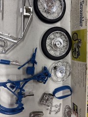 Rare VTG 1960’s Revell Honda Scrambler 1/8 Scale Blue Open Box