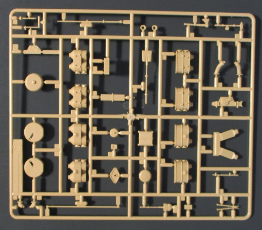 Academy 1/35th Scale Tiger I Early Production – Parts Tree D from Kit No. 13264