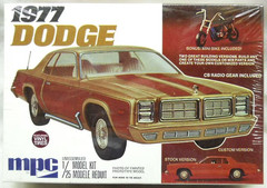 MPC 1/25 1977 DODGE MONACO COUPE