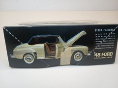 Vintage IMC 1948 Ford Convertible 105-200 Model Car Kit