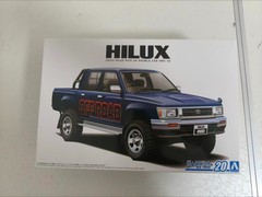 Aoshima AO-06217 1/24 Toyota LN107 HILUX Hatchback 4WD ’94 Pickup Truck