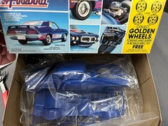 MPC 0750 1969 Pontiac Firebird vintage Car Model KIT 1/25 McM Niob