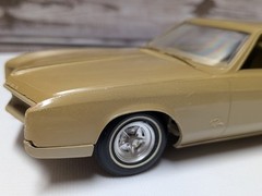 AMT 1966 Buick Riviera Promo Dealer Car