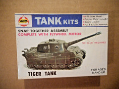 2 Vintage AHM German Tiger & Panther Tank Model Kits Snap Together 1/72 NOS