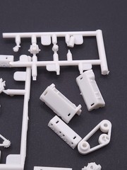 Moebius 1965 Chevrolet Chevy II Gasser 1:25 Model #2324 – PARTS – ENGINE PARTS