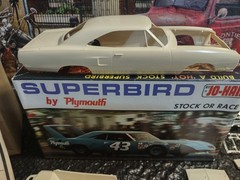 1/25 Scale Vintage Johan Superbird Plymouth Stock or Race Model GC-1470 Open…