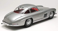 Tamiya 1/24 Mercedes-Benz 300 SL Gullwing Classic Car Plastic Model Kit 24338