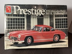 AMT Ertl Prestige #6871 1:25 Scale 1955 Mercedes-Benz 300SL Gullwing Kit