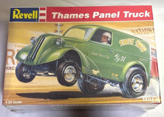 Revell Thames Panel Truck1/25 scale New with shrink never opened From Japan