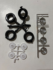 Model Car Parts – Revell ’71 Plymouth GTX Stock wheels tires wheel bck ONLY 1/24