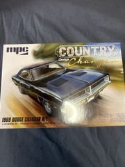 MPC 1969 Dodge Charger R/T 1:25 Plastic Model Kit Blue Unassembled