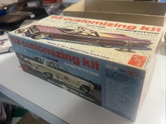 VTG AMT 1963 Chevrolet Corvette Conv Model Kit Built # 06-913-149 W/ Box