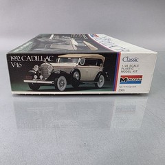 Monogram 2305 1/24 1932 Cadillac V-16 Dual Cowl Phaeton Model Kit Vintage OPEN
