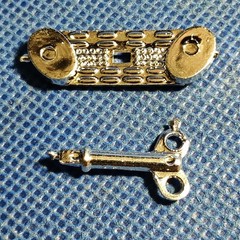 🌟 Wind Up Key Undertaker Dragster 1:25 Scale 1000s Model Car Parts 4 Sale