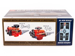 AMT 1964 Plymouth Belvedere 2 Door Hardtop -Slant 6 & V8 1:25 Model Car Kit 1188