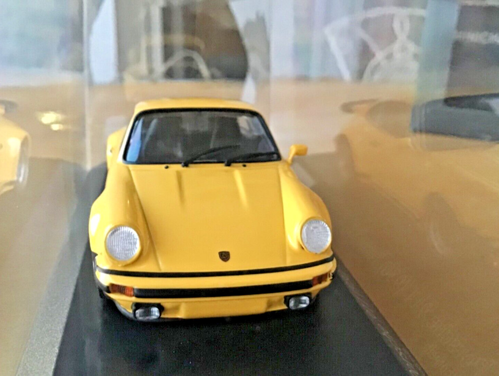1/43 MINICHAMPS PORSCHE 911 turbo (930) yellow CA04316031 200 pcsmint,++ !