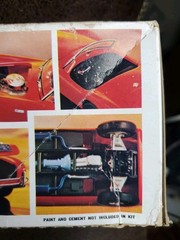AMT Modern Classic Cobra Roadster 1:25 Scale Skill Level-2 Open Box but Complete