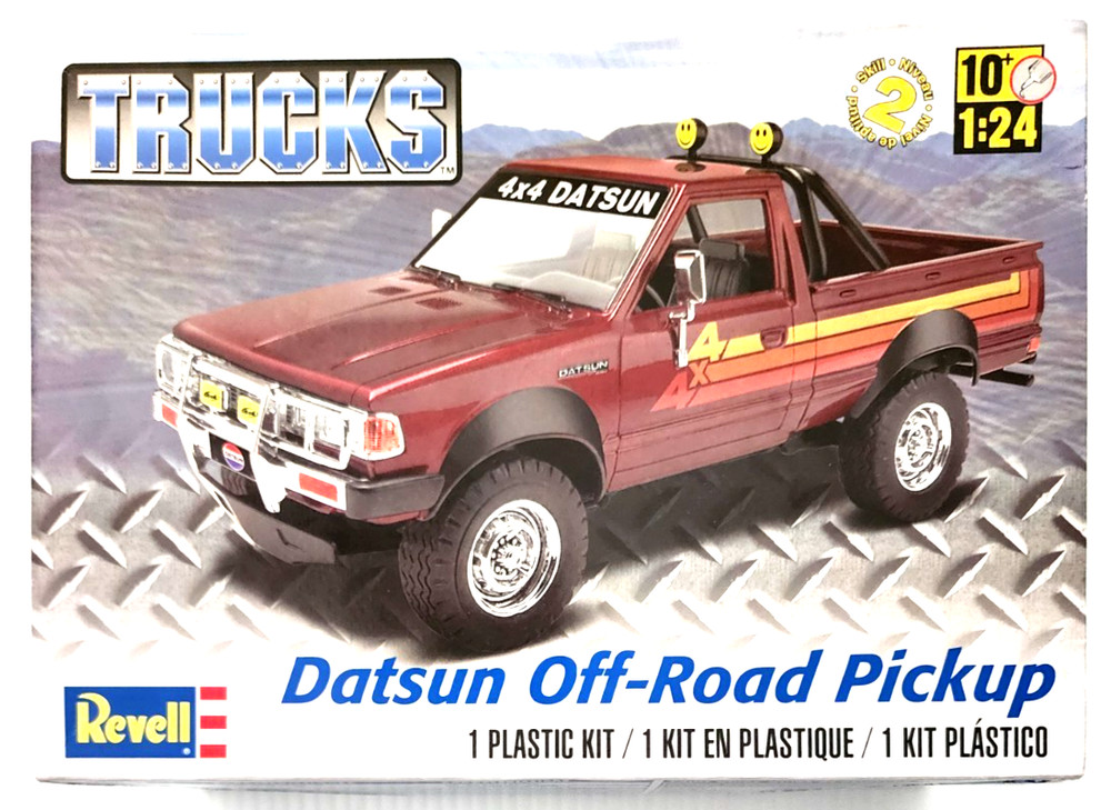 Revell Datsun Off Road 4×4 Pickup Truck 1/24 Model Kit 4321 Open Box loose parts