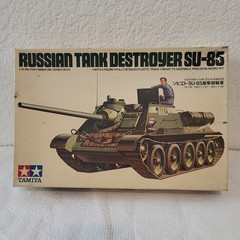 Tamiya Russian Tank Destroyer SU-85 1/35 Open Box See Desc/Pics Decals Damaged