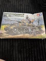 Tamiya 1/35 Panzer IV Ausf.G w/cycle Plastic Model Kit DAMAGED BOX