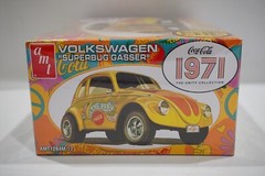 AMT 1971 Volkswagen Coca-Cola Superbug Gasser 1:25 Scale Model Kit AMT1284/12