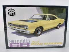 1968 Plymouth Road Runner AMT 1:25 Model Kit # 821/12 Sealed Box Molded in White