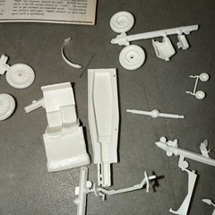 MPC 1018 1/32 Scale 1930 4 1/2 Litre Bentley Plastic Model Kit