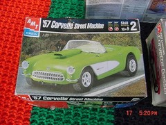 VINTAGE 1957 1960 CORVETTE MODEL KIT LOT AMT REVELL HIGHWAY SCENES