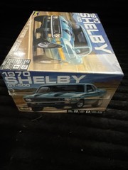 Revell 1970 Shelby GT-500 – 1:25 Scale Plastic Model Kit 14563