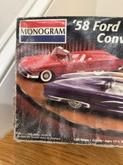 Monogram ’58 Ford Thunderbird Convertible 2 N 1 Plastic Model Car Kit