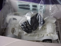 AMT 2010 Chevy Camaro SS/RS Coupe Model Kit 1/25 Scale – Parts Only Bad build