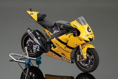 Beemax Yamaha YZR-M1 2007 1/12 Scale Plastic Model Kit Platz BX13002 Unassembled