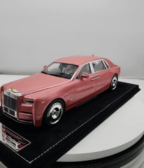 1/18 Rolls-Royce Phantom Extended Wheelbase/ pink/ H&H