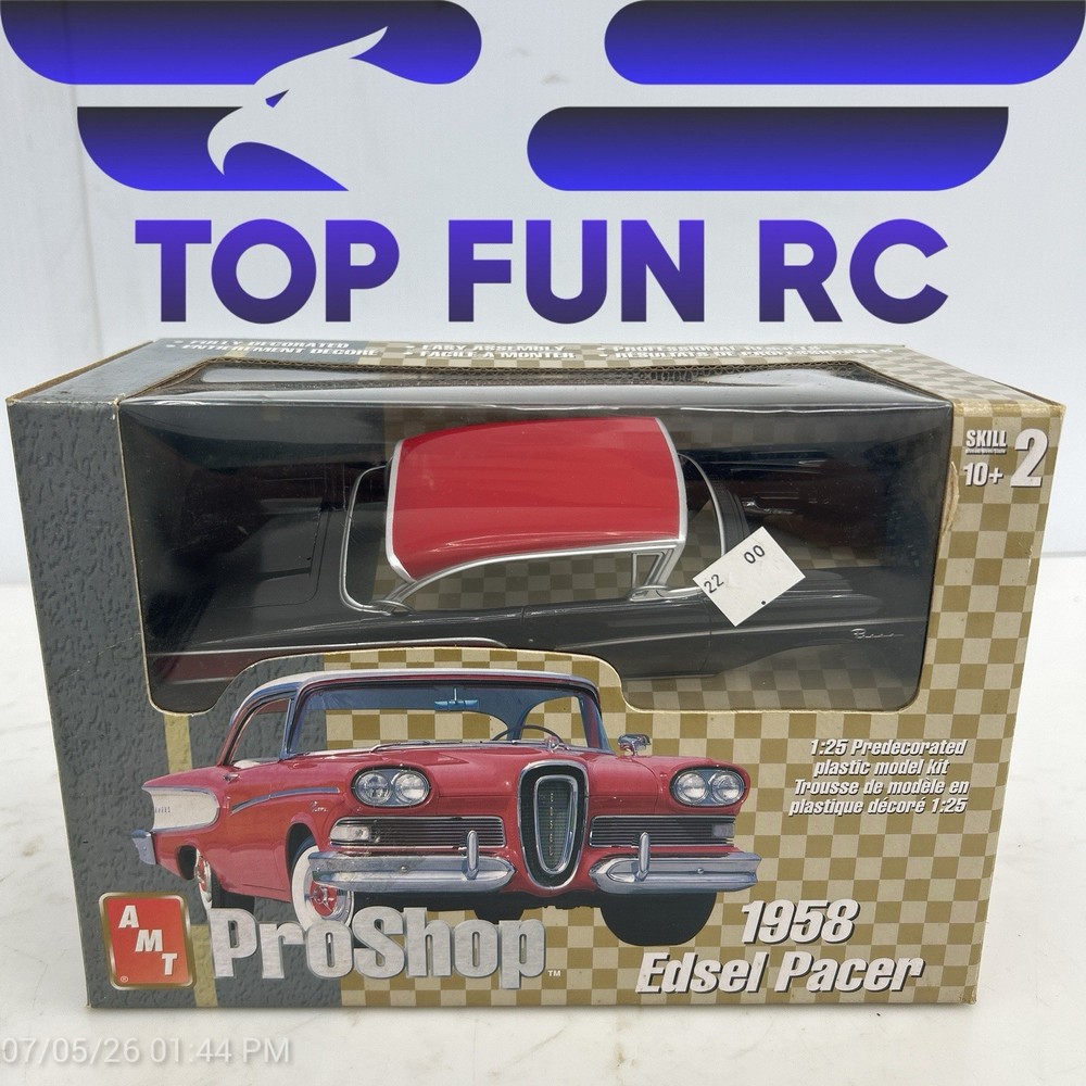 New CustomShop AMT 1958 Edsel Pacer 1:25 Scale Plastic Model Car Kit *READ*