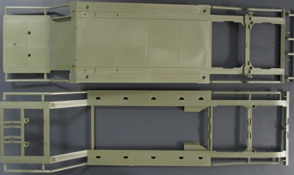 Tamiya 1/35th Scale US Dragon Wagon – Trailer Parts Lot from Kit No. 35230