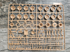 Rye Field Models 1/35th M-1 Abrams Sep Parts sprue Tree C from RFM 5026 – Wheels