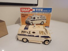 *Rare / Vintage* Monogram Snap Tite Police Van Built Model Kit “Junkyard”